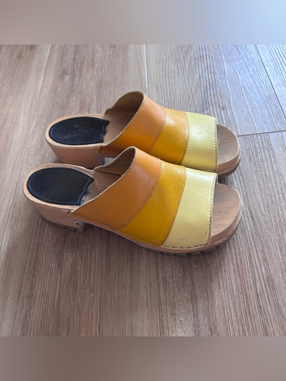 Swedish hasbrens Yellow Ombre Leather Clog Sandals size 36 / 6